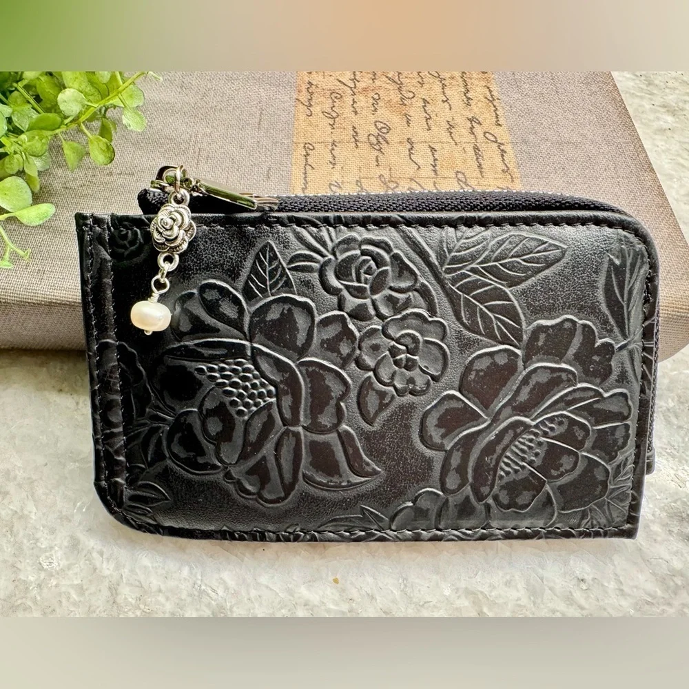New Women’s Black Tooled Faux Leather Roses Multi Slot Zip Card Holder Wallet - Picture 7 of 8